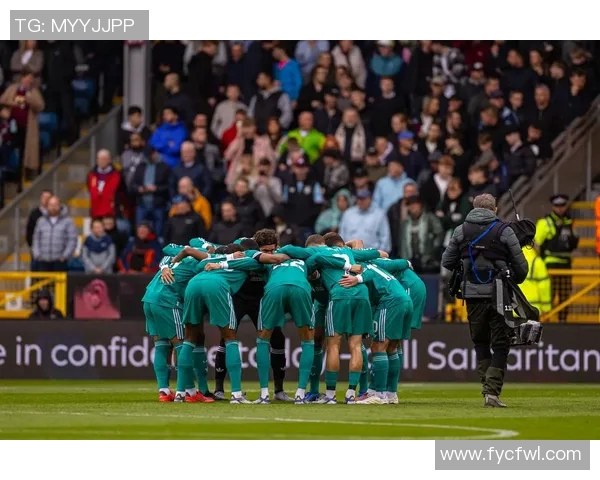 伯恩利与利物浦精彩对决全场录像回放及精彩瞬间分析