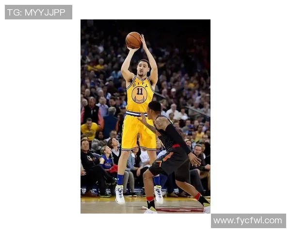 克莱汤普森：勇士队的三分射手与坚韧精神的象征