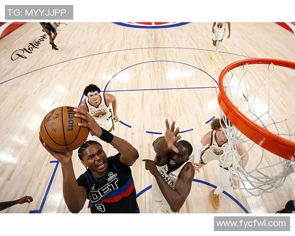 勇士与活塞激战12月2日NBA赛场精彩对决回顾与分析